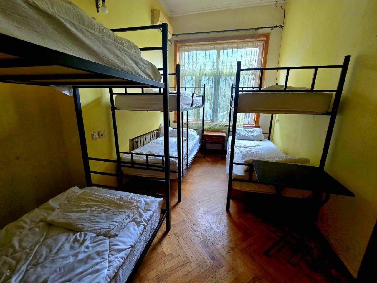 Colors Hostel Tbilisi Eksteriør billede