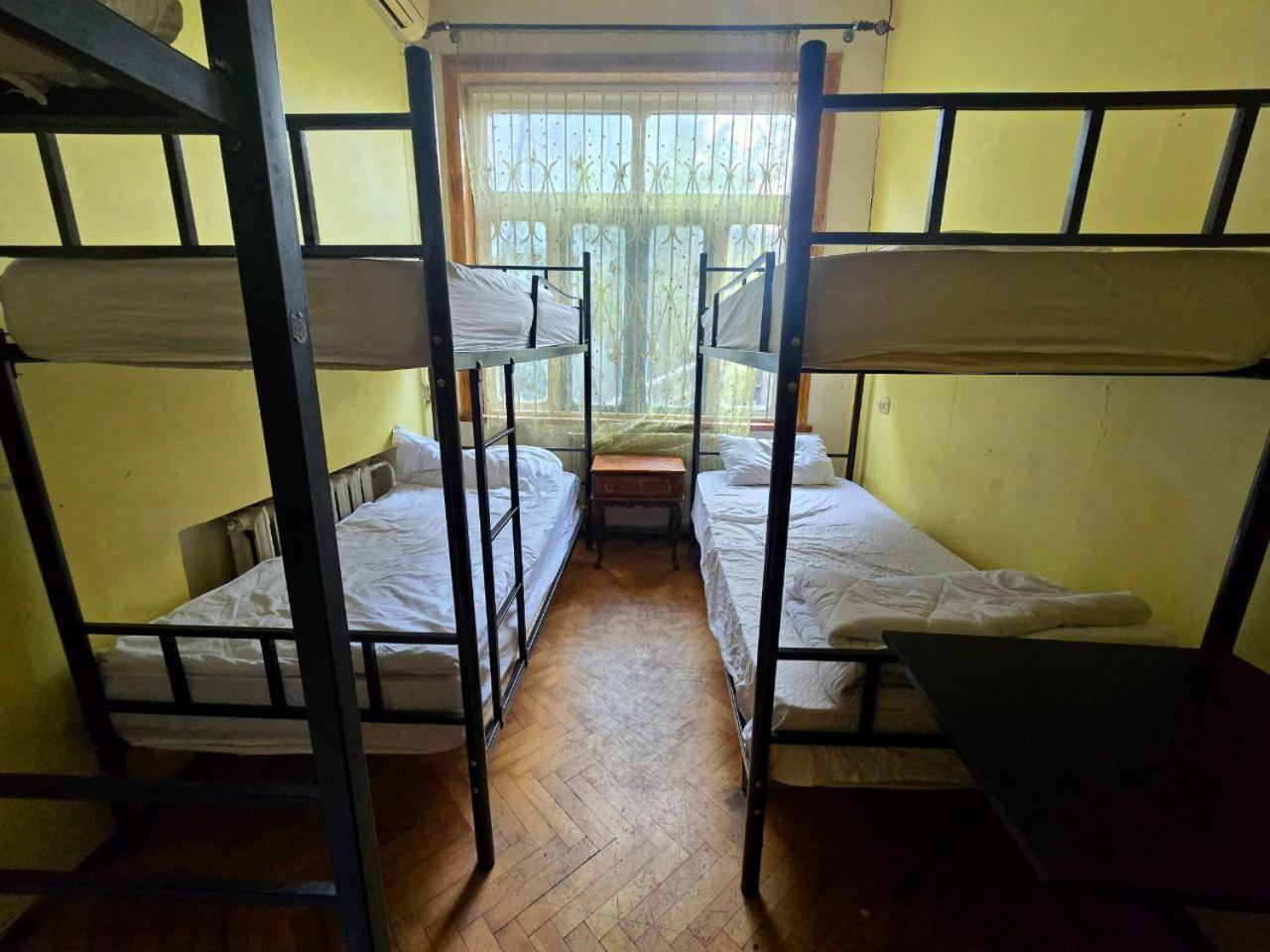 Colors Hostel Tbilisi Eksteriør billede