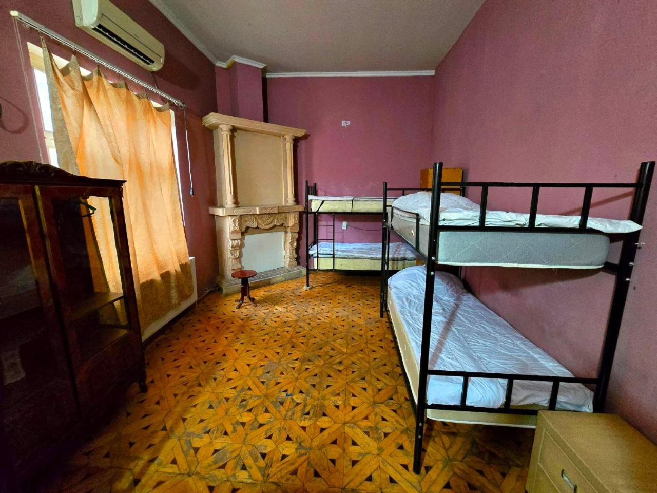 Colors Hostel Tbilisi Eksteriør billede