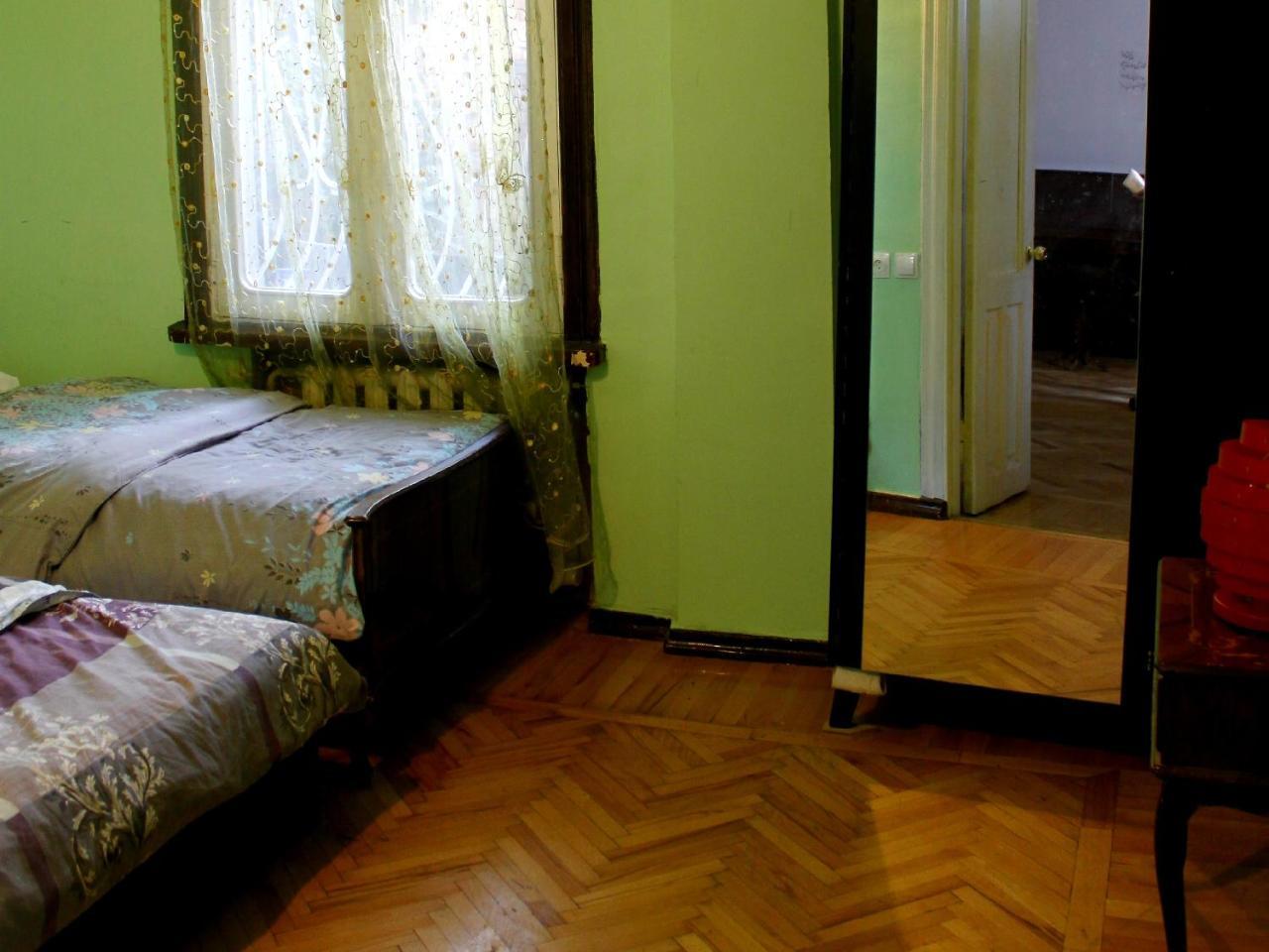 Colors Hostel Tbilisi Eksteriør billede